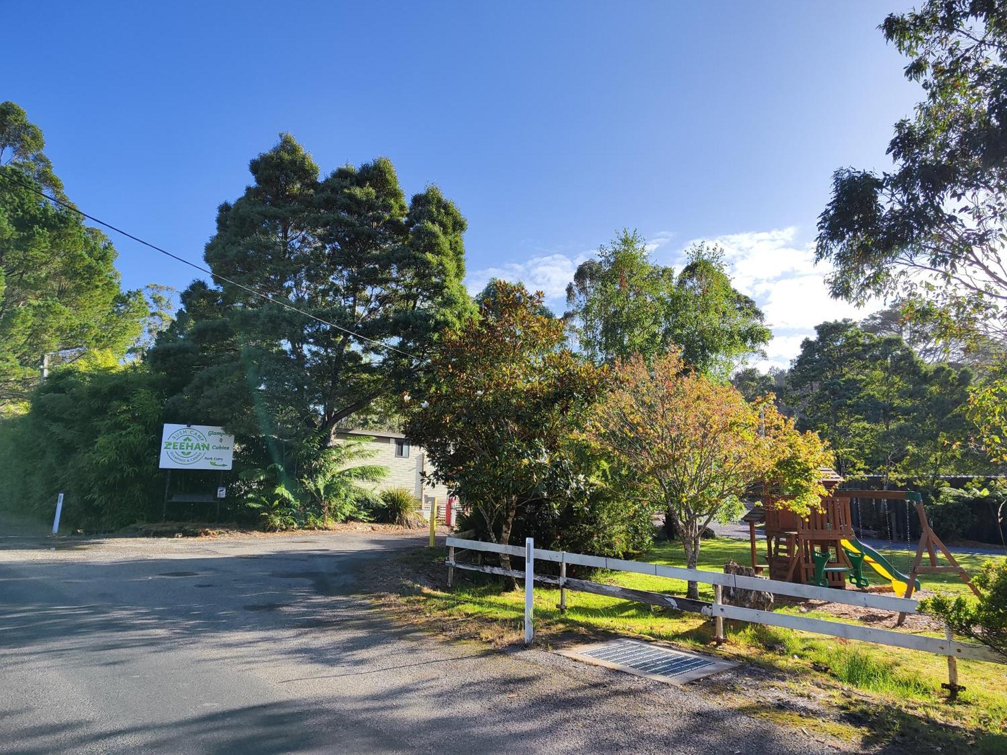 Zeehan Bush Camp Bagian luar foto