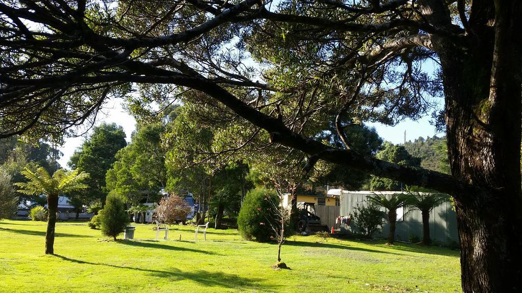 Zeehan Bush Camp Bagian luar foto